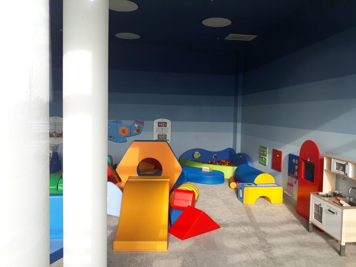Polanki Park Relax&Spa 科沃布热格 外观 照片